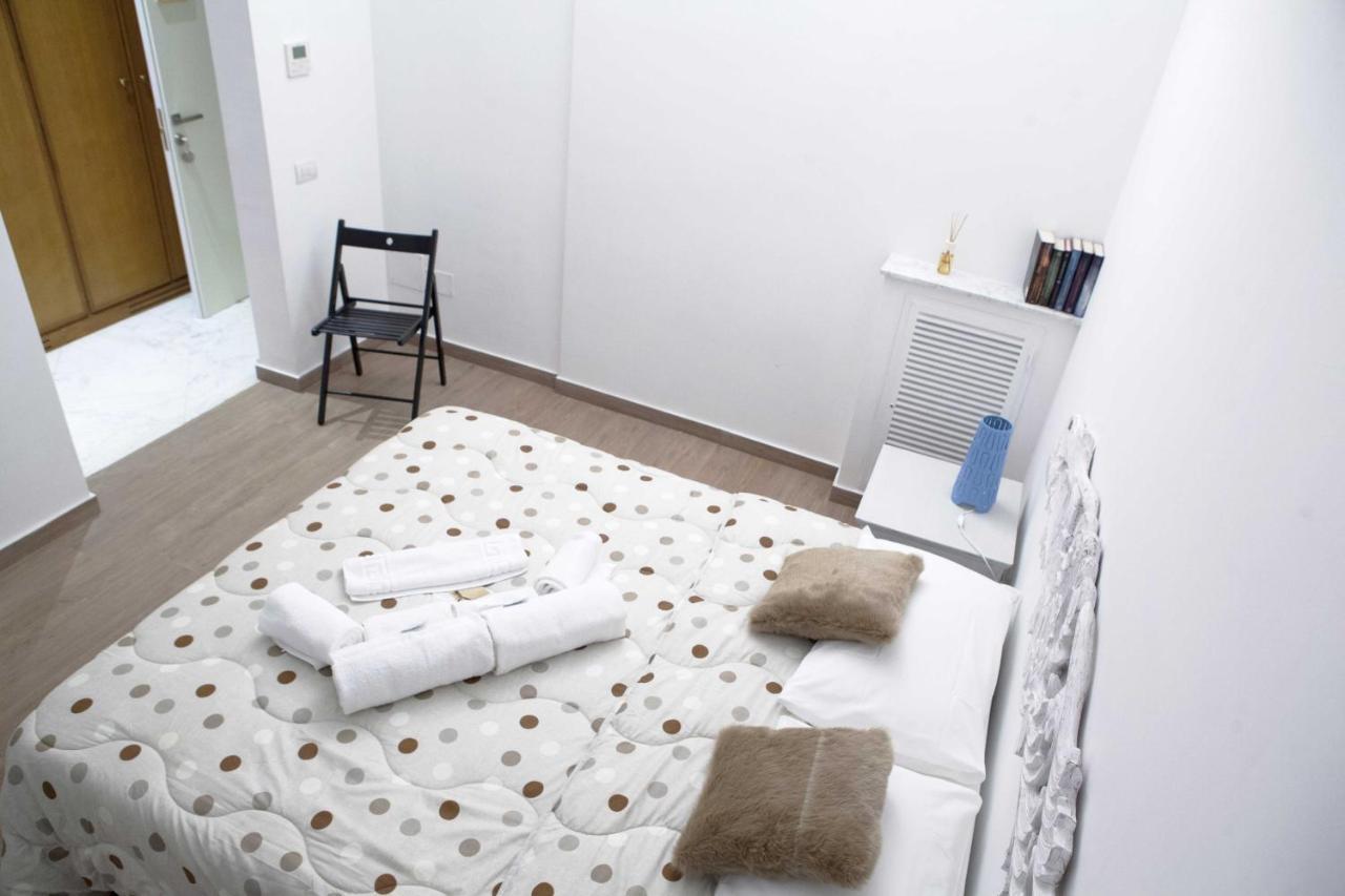 Bed & Breakfast Domus Dea 3*